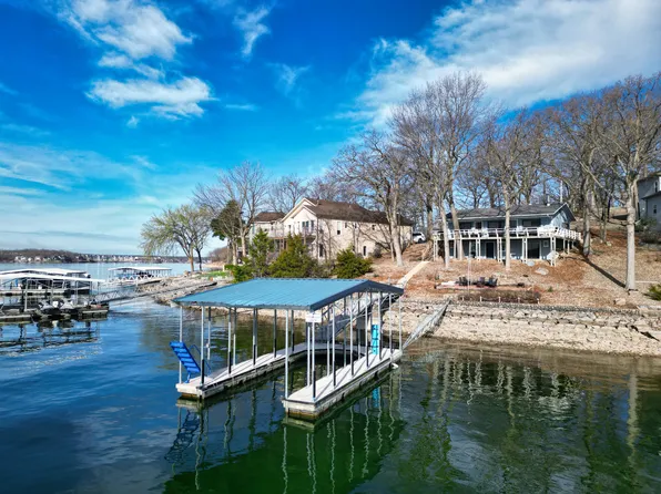 110 Old English Point, Sunrise Beach, MO 65079