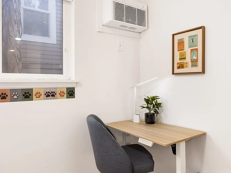 15 Dravus St #2 — Photo 10