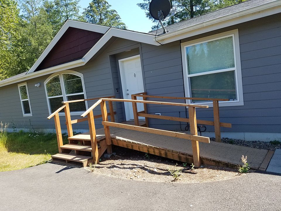 1st image of 19305A NE 256th Cir