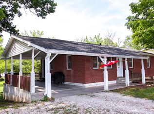 1311 Cote Sans Dessein Rd, Fulton, MO 65251