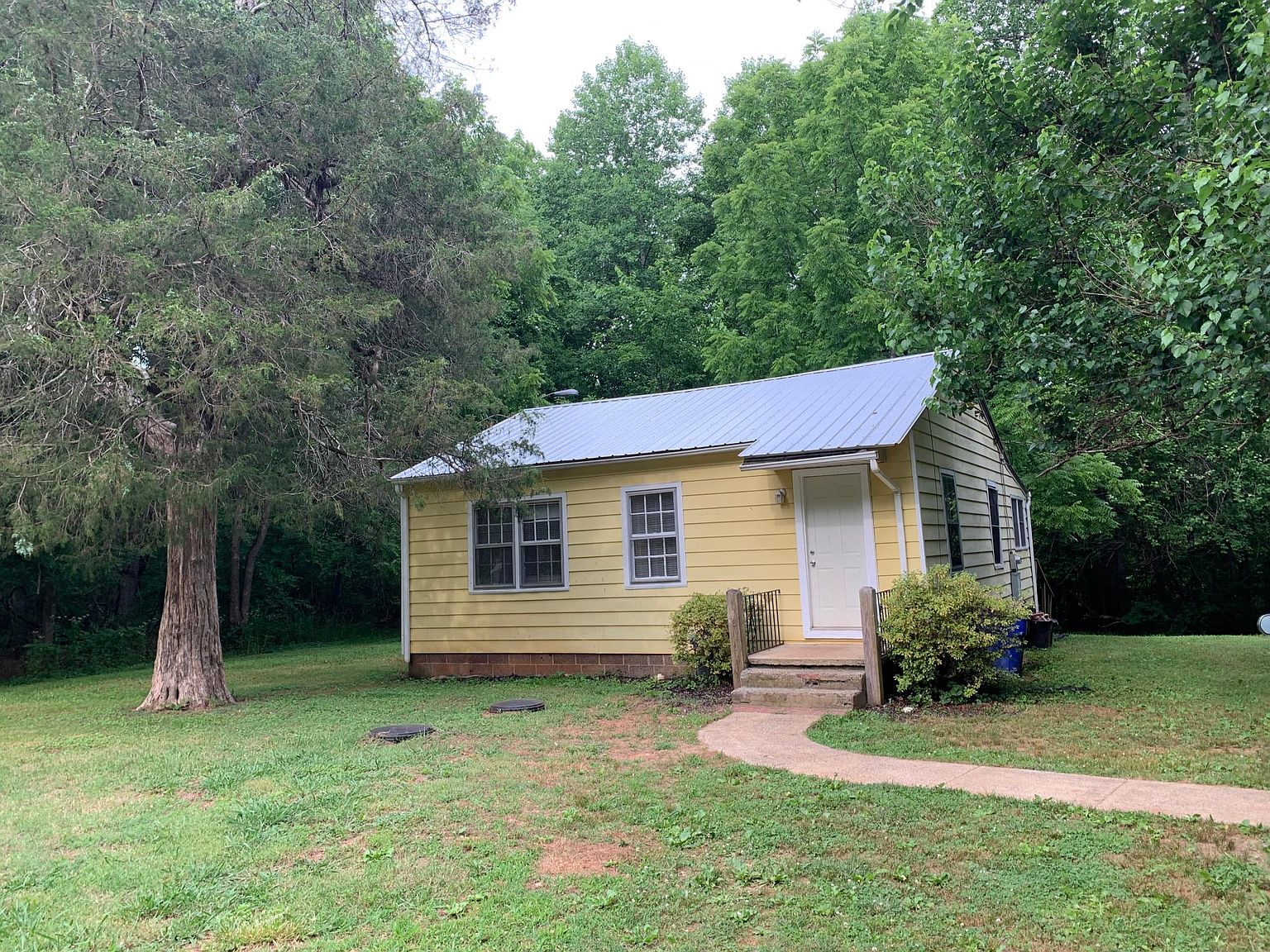 211 N Oak St, Efland, NC 27243 Zillow