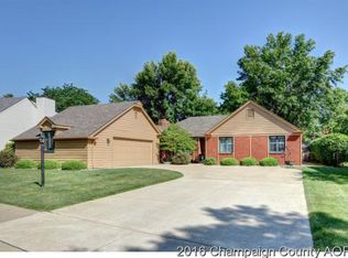 1817 Old Maple Ln, Savoy, IL 61874