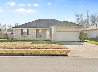 4078 W Portland Street, Springfield, MO 65807