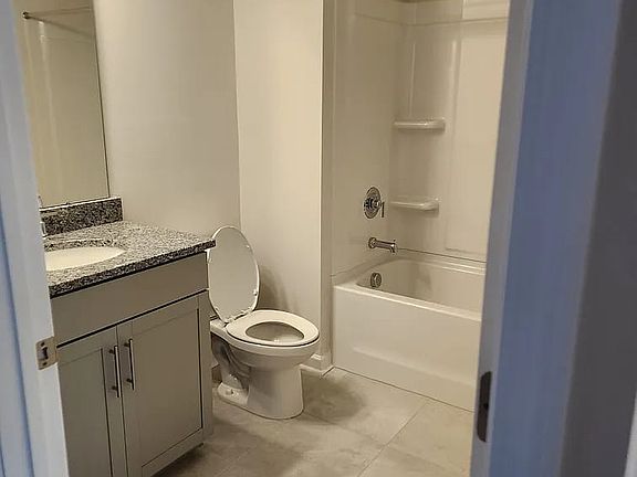 5th image of 4144 Steel Way