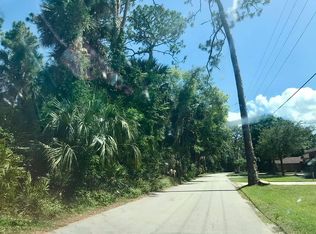 359 Stone Island Rd, Enterprise, FL 32725