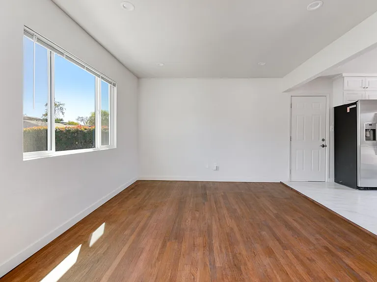 4028 Casita Way — Photo 9
