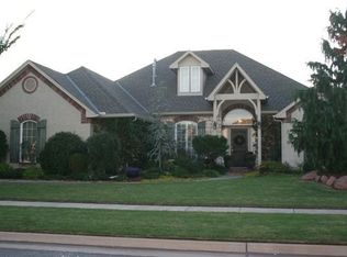14701 Lamplight Ln, Edmond, OK 73013