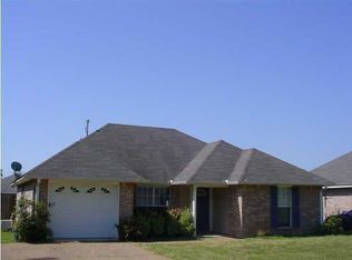 963 Bullrun Dr, Byram, MS 39272