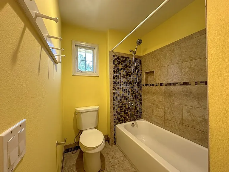 2424 22nd Avenue Ct NW — Photo 35