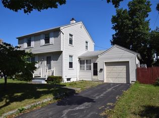 34 Beresford Rd, Rochester, NY 14610