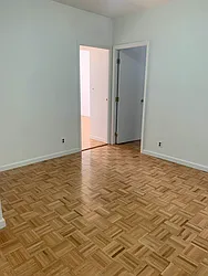 Rented by M.Grossman R.E. Management
