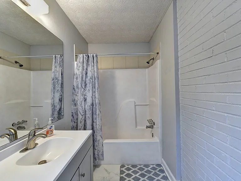 1170 Atlantic Dr NW — Photo 61