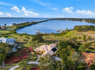 190 Stewart Dr, Merritt Island, FL 32952