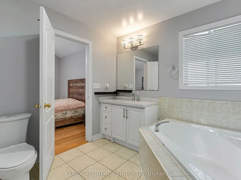 5623 Longboat Ave — Photo 40