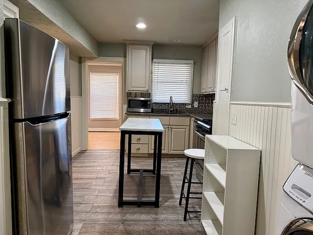 3 bed, 1490 sqft, $2,100 — Photo 4