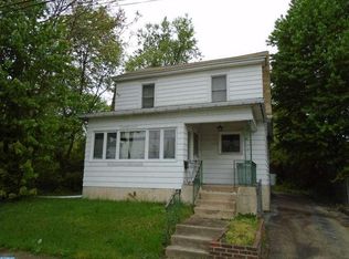 1169 Broad St, Collingdale, PA 19023