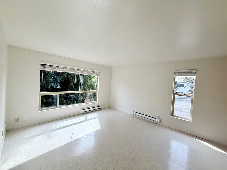 4840 S Holden St #8 — Photo 5