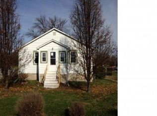 7841 Schuline Rd, Walsh, IL 62297