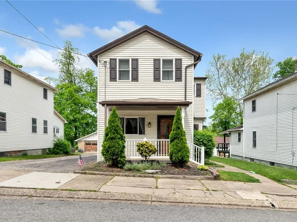 303 Saint Clair St, Bridgeville, PA 15017