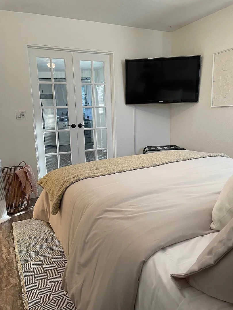 Cozy Condo in Central Phoenix — Photo 3