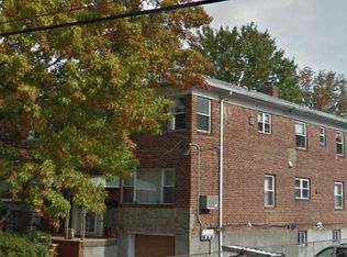 5835 182nd St, Flushing, NY 11365