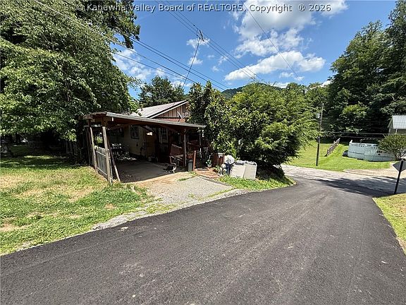 5th image of 355 3rd Ave W