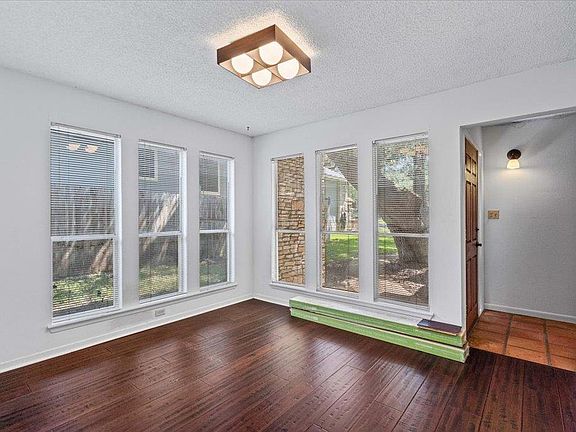 4th image of 7229 S Brook Dr