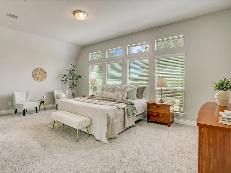 9811 Faulkner Trl — Photo 13