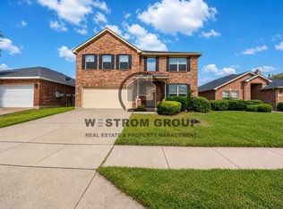 508 Lead Creek Dr, Fort Worth, TX 76131