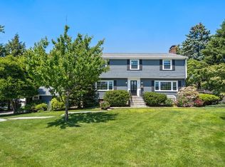 285 Temple St, Newton, MA 02465
