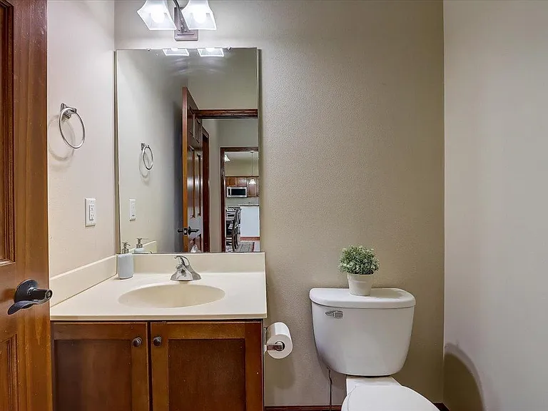 330 S Legacy Way — Photo 36