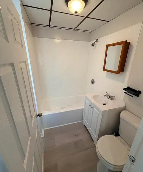 73 Esther St #1 — Photo 4
