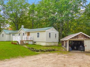 14 Rideout Ln, Gardiner, ME 04345