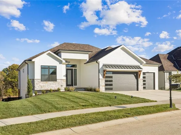 5146 NW 47th St, Riverside, MO 64150