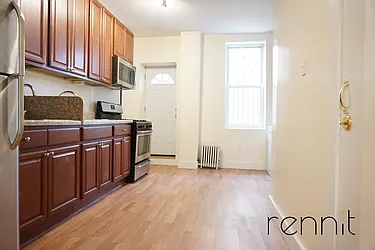 Rented by Rennit Inc.