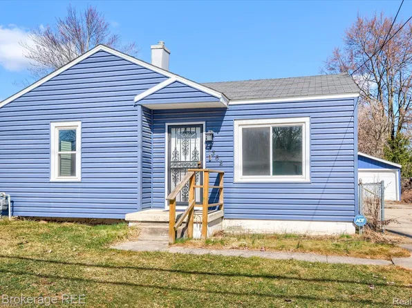 3362 W Mott Ave, Flint, MI 48504