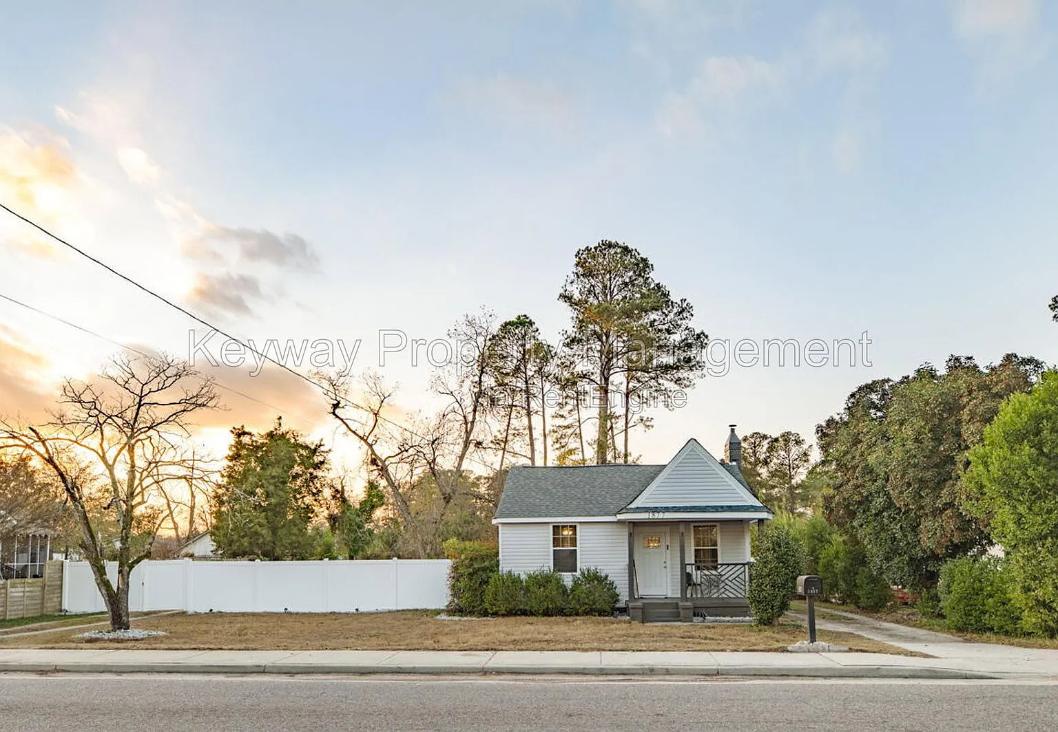 2 bed, 2.0 bath, 1131 sqft, $1,475 — Photo 1