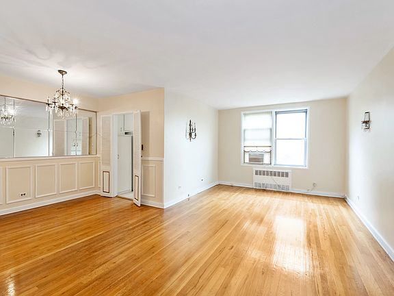 4th image of 33-44 93rd St #3N