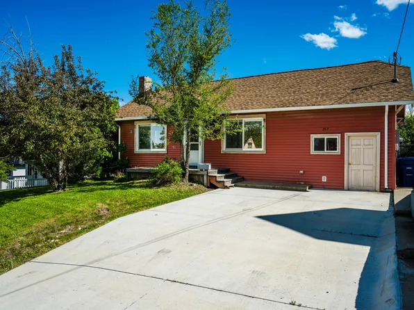 262 Lewis St, Sheridan, WY 82801