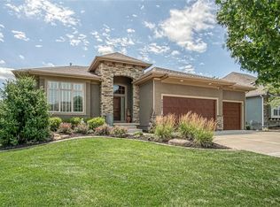 24307 W 68th St, Shawnee, KS 66226
