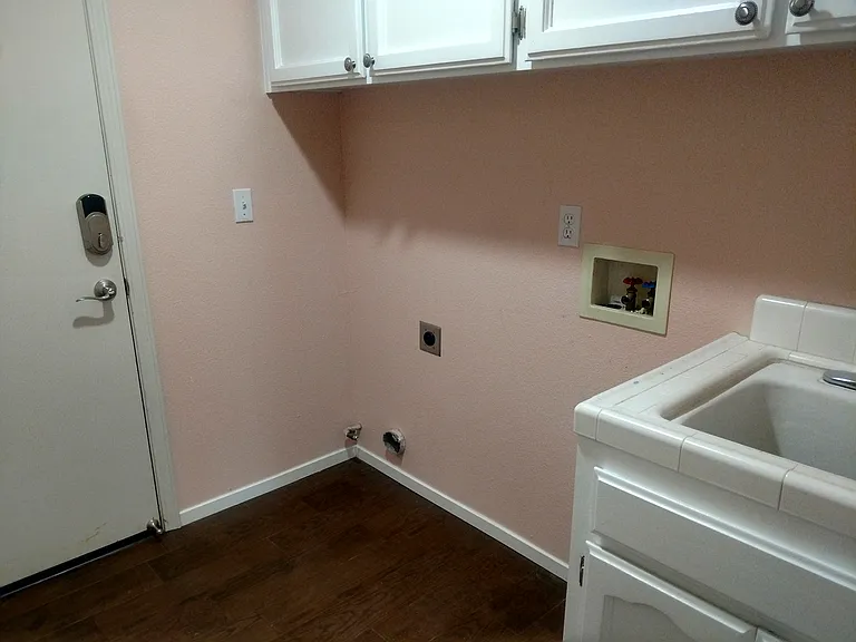 1584 Fallbrook Ave — Photo 34