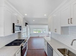 151 Cricket Ave, Ardmore, PA 19003