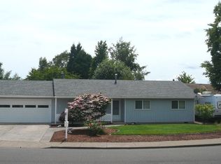 415 NE Evergreen Ct, Dallas, OR