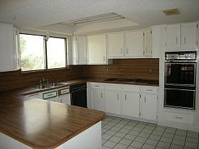 4th image of 8238 Windy Dunes Dr