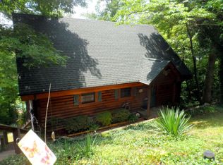 831 Cove Point Rd, La Follette, TN 37766