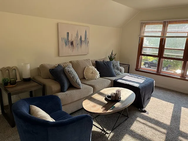 3814 S Kansas Ave