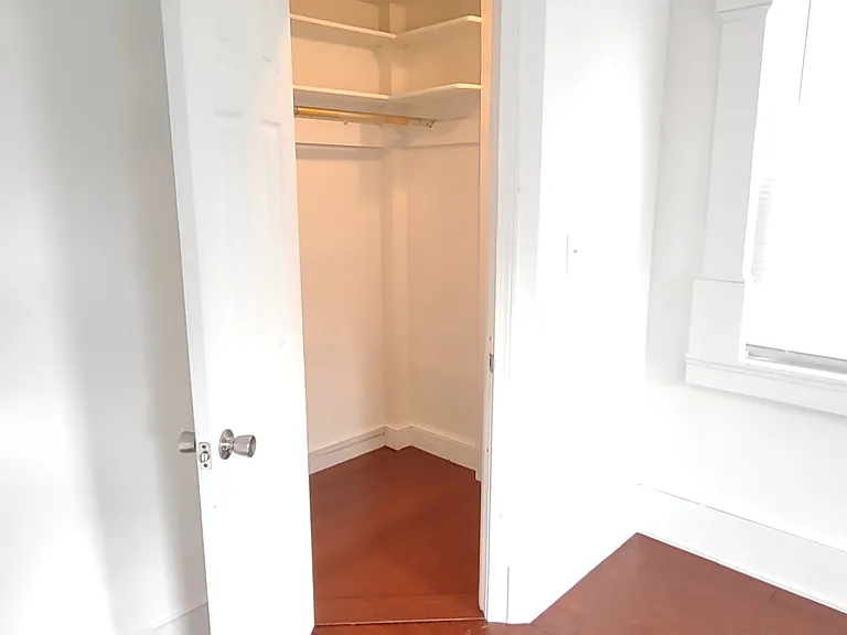 21 Ash St #1 — Photo 15