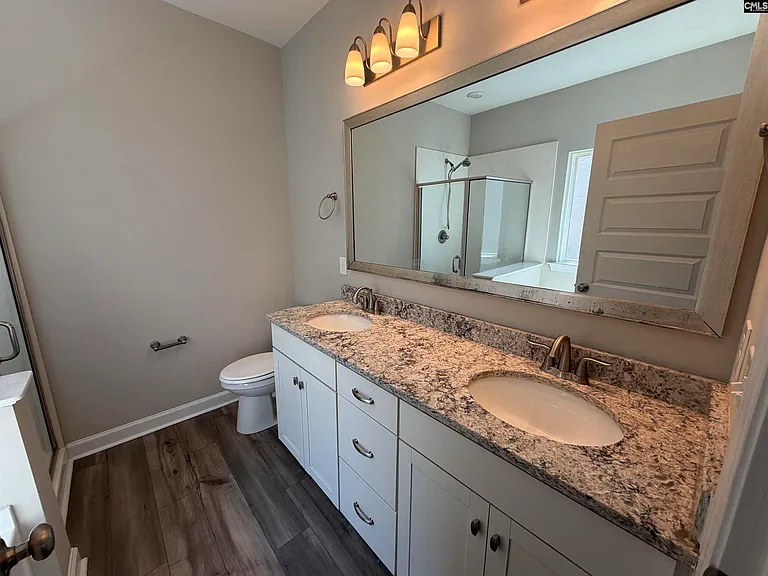 764 Ruskin Dr — Photo 10