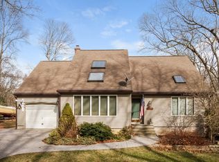 113 Spring Glen Rd, Niantic, CT 06357