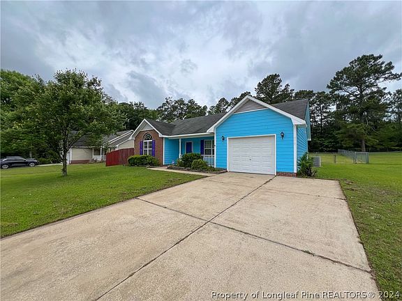2nd image of 475 Northwoods Dr